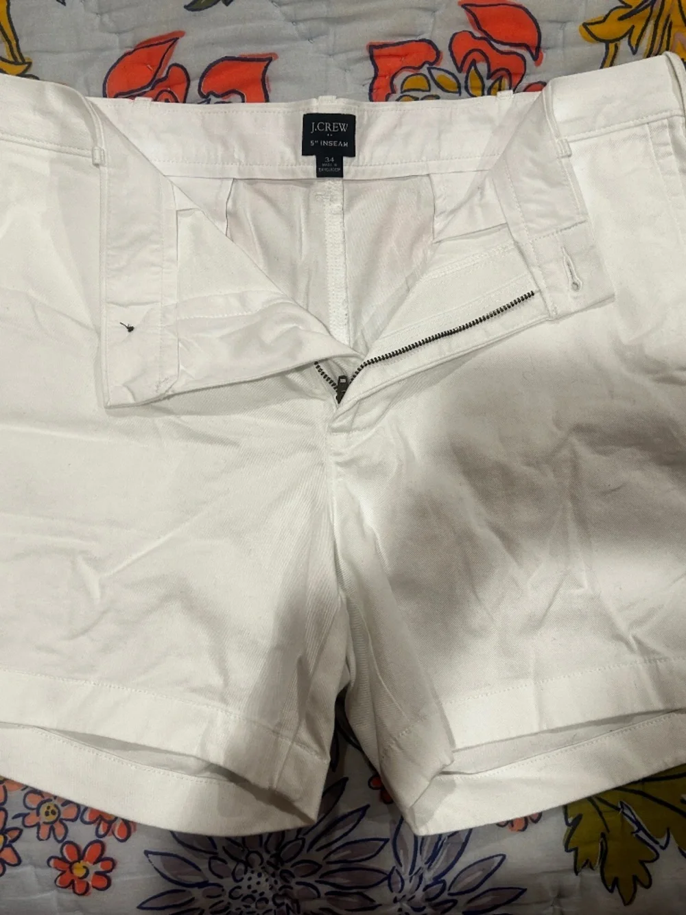 Men’s white J. Crew shorts